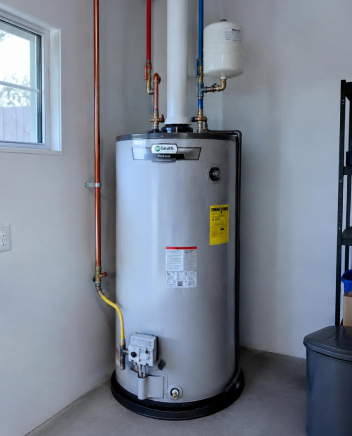 Tank water heater with supply connections